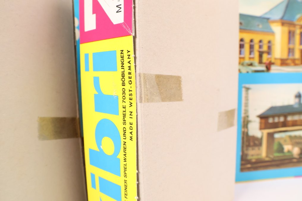 Kibri Z - B-6850 - Κιτ κατασκευής τρένων μοντελισμού (1) - Κουτί συλλογής με 6 σετ κατασκευής: σταθμός, σταθμός σηματοδότησης, πολιτικά κτίρια, πύλη πόλης. #4.3