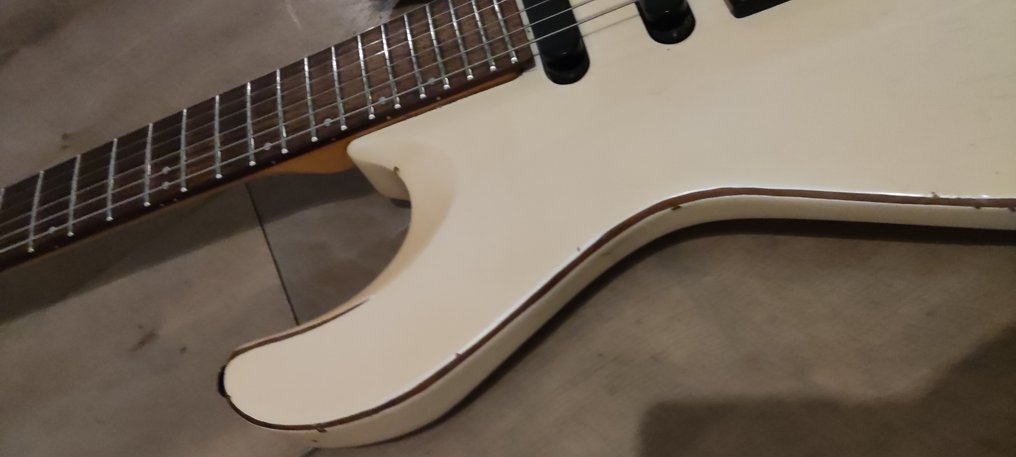 Epiphone - - E-Gitarre (Ohne mindestpreis) #3.2