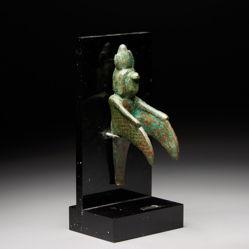 Starożytny Egipt Brązowy Wadjet. Okres późny, 664 - 332 p.n.e. Wysokość 7,2 cm. #1.0