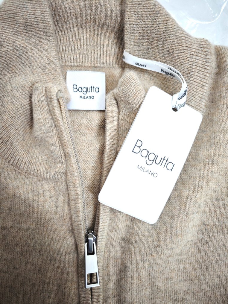 Bagutta Milano - NEW - 100% Cashmere - Väst - Ny med prislapp #1.0