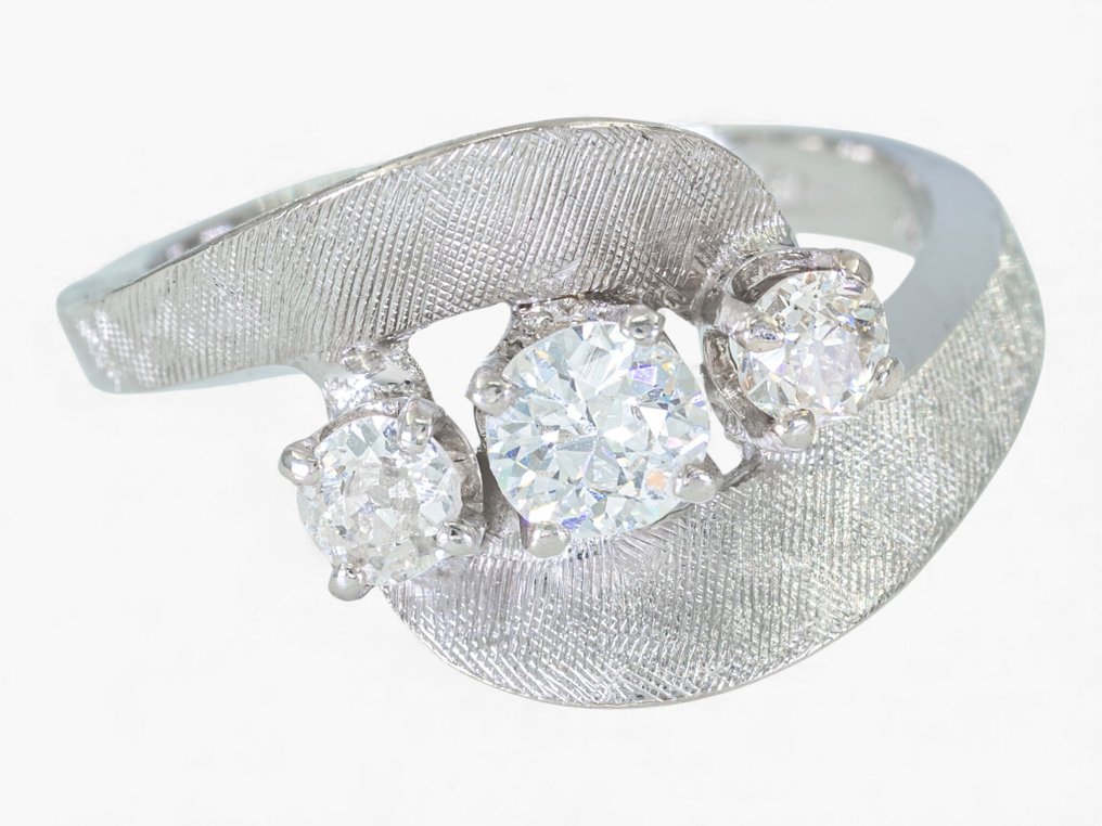 沒有保留價 - 戒指 - 14 克拉 白金, HRD Antwerp -  0.62ct. tw. 鉆石 (天然) #3.2