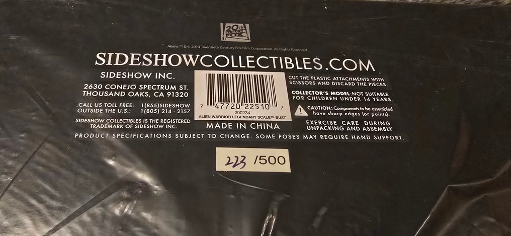 Sideshow Collectibles - Aliens - Alien Warrior Legendary Scale Bust - U.S. - Legendary Scale #1.0