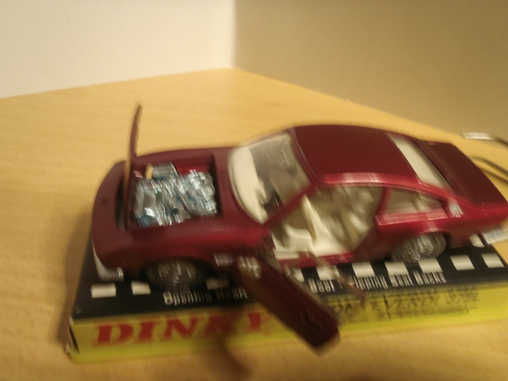 Dinky Toys 1:43 - Modellino di auto - Dinky Toys 190 Monteverdi 375L With Speedwheels, Cased #4.3