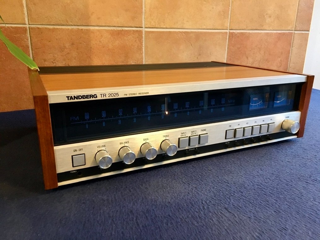 Tandberg - TR-2025 Solid state stereo receiver #3.2
