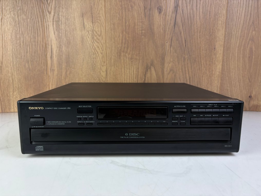 Onkyo - DX-C311 - 6 Disc Changer CD player #1.0