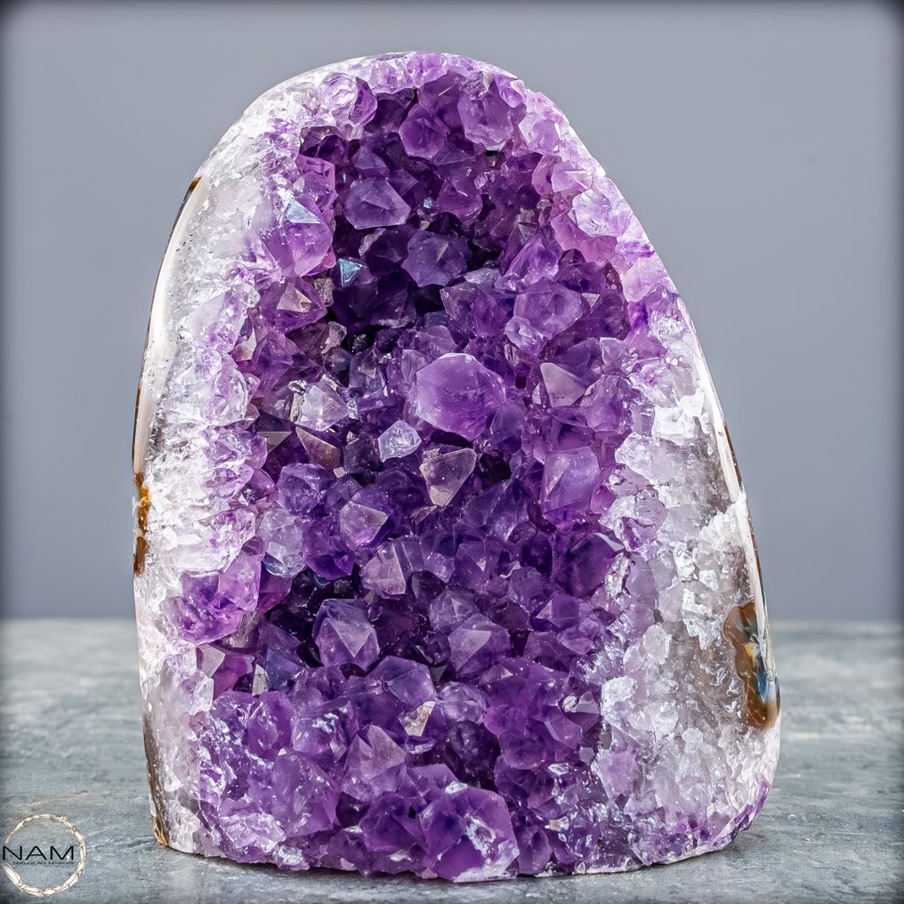 紫水晶簇——充满深度、光泽的令人惊叹的自然艺术品 紫色水晶华彩- 592.91 g #1.0