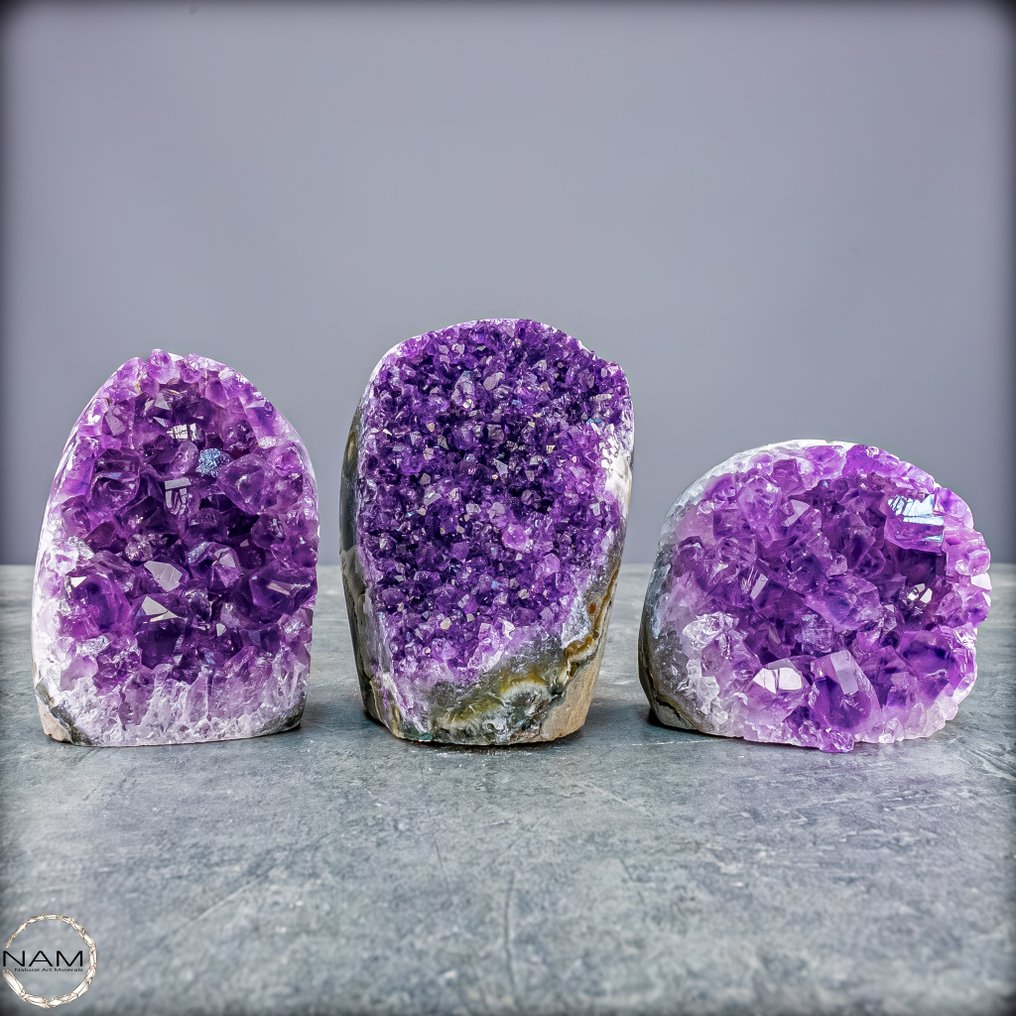 Μαγεία των Βιολετών Σετ Amethyst Drusen – Η μαγεία της εσωτερικής γαλήνης.- 900.75 g - (3) #1.0