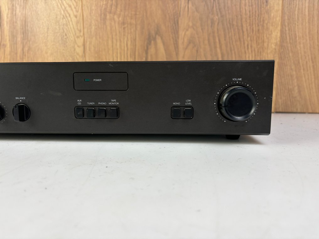 NAD - 3020i Audio amplifier #4.3