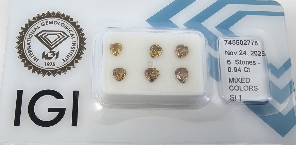 No reserve price - 6 pcs Diamond  (Natural)  - 0.94 ct - Pear - SI1 - International Gemological Institute (IGI) - Fancy Intens Orange Yello #1.0