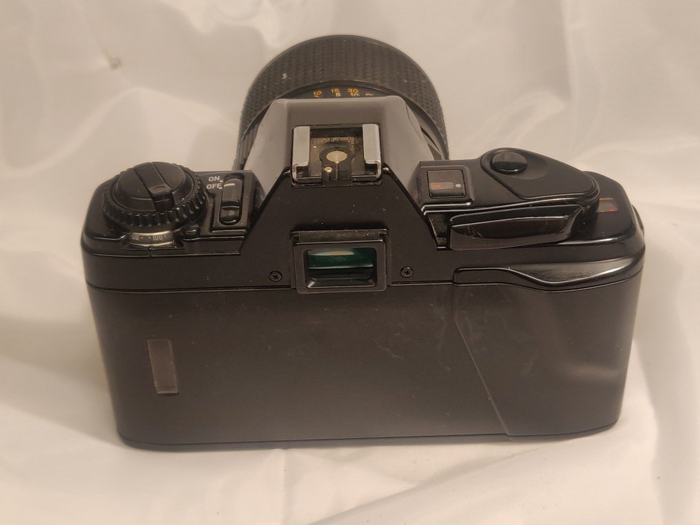 Minolta X-300s + MD Zoom 3,5/35–70mm | Single lens reflex camera (SLR) #3.2