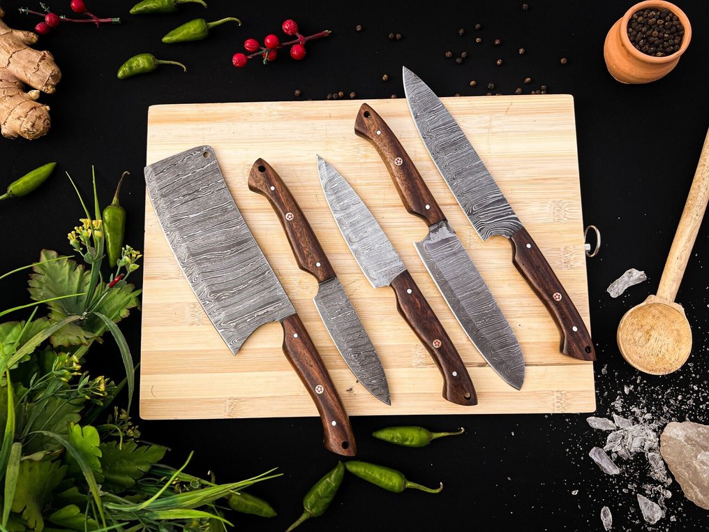 厨刀 -  厨房厨师刀具套装，适用于室内外日常使用（FK-158） - 美国玫瑰木手柄和1095/15N20折叠钢 - 美国 - 厨房和烧烤套装 #1.0