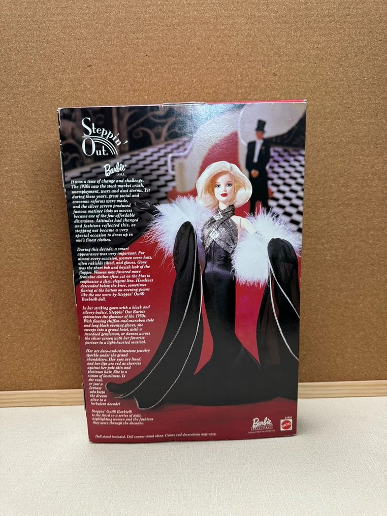 Mattel  - Κούκλα Barbie Steppin' Out #1.0