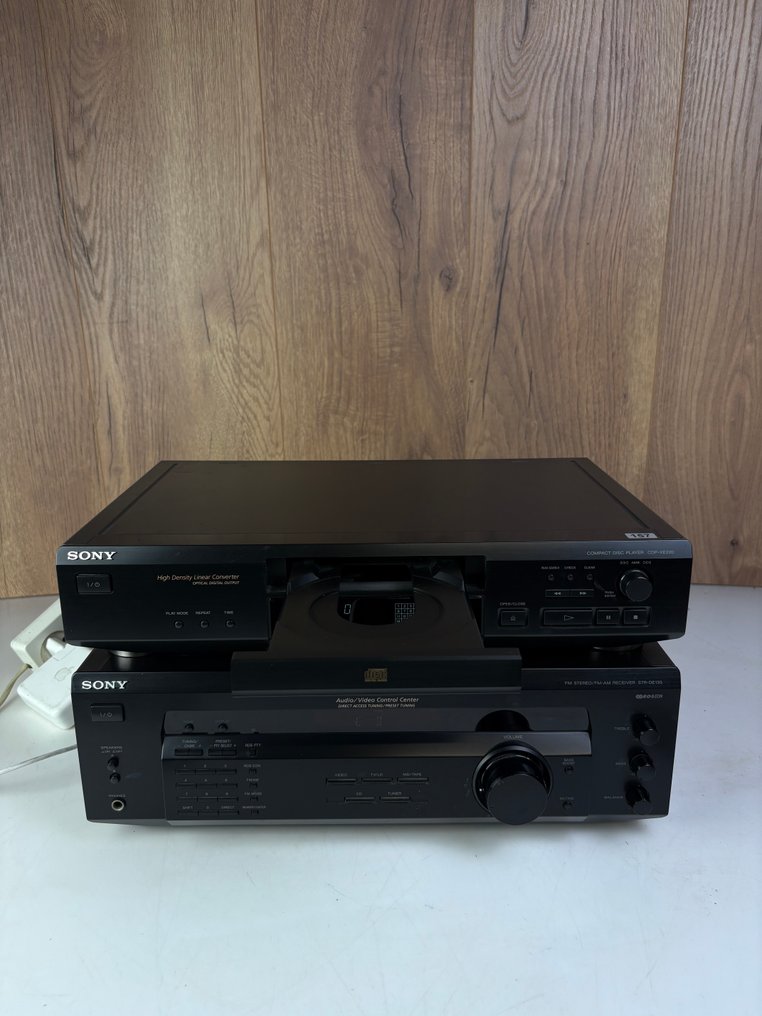Sony - STR-DE135 接收器 + CDP-XE220 CD 播放器 立體聲喇叭組 #3.2