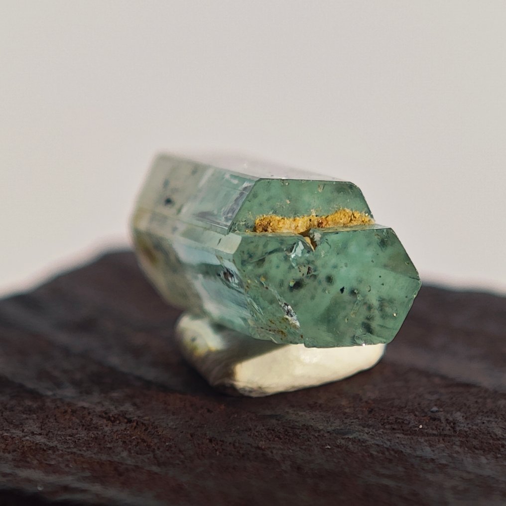 5,4 καρατίων Κορυφαίας ποιότητας διαμάντι με διαβαθμισμένα επίπεδα βανάντιου, σμαράγδι και κρύσταλλο!- 1.08 g #2.1