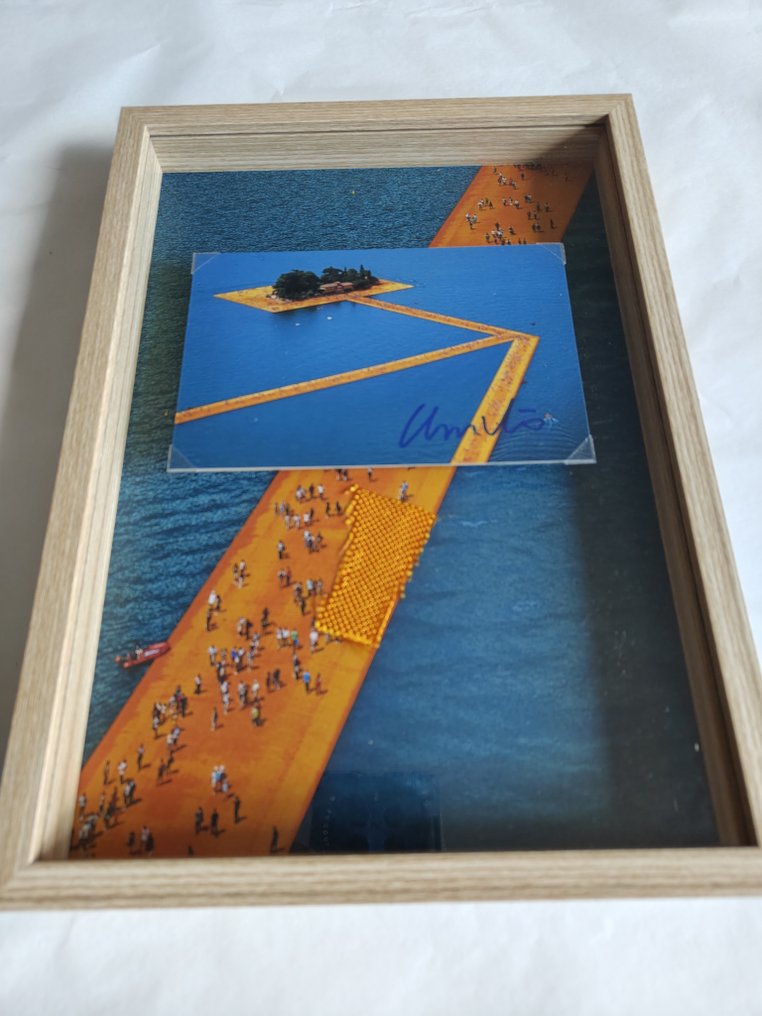 Christo & Jeanne-Claude (1935-2020) - The Floating Piers - handsigned by Christo, with original fabric #3.2