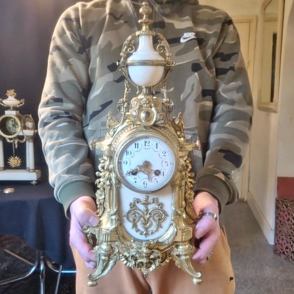 Reloj de sobremesa Estilo Regencia - Bronce dorado - c. a. 1890 - Reloj de catedral de bronce #1.0