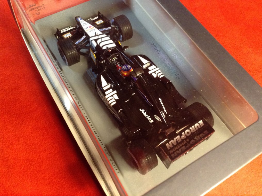 Spark 1:43 - Modelracerbil - ref. #S4850 European Minardi Team Ford PS01 F.1 12° GP Australia 2001 #21 Fernando Alonso - Fremragende kvalitet - som nyt - svær at finde i dag. #2.1