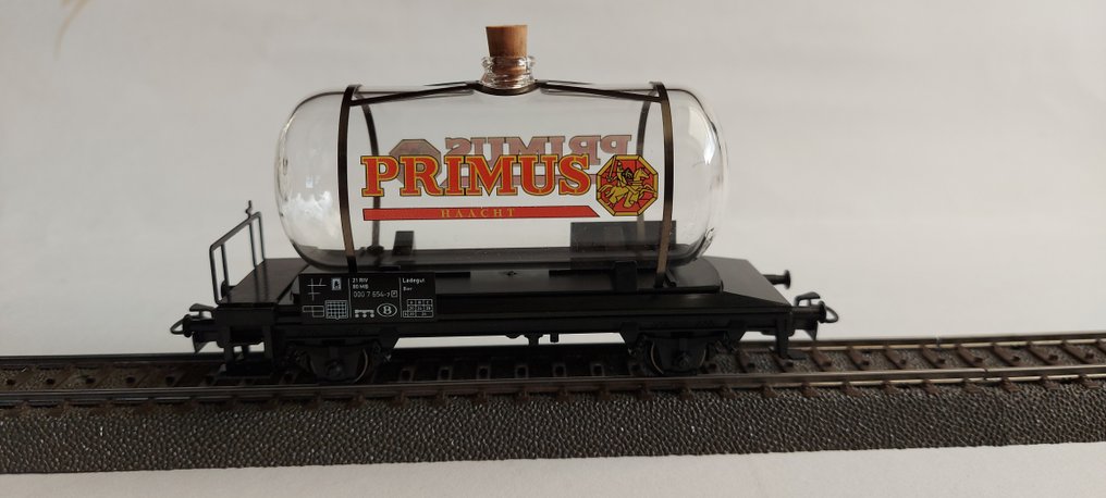 Märklin H0轨 - 44523.032 - 模型火车货运车厢 (1) - 比利时玻璃锅炉车 'PRIMUS HACHT'，装在金属罐中 - NMBS #2.1