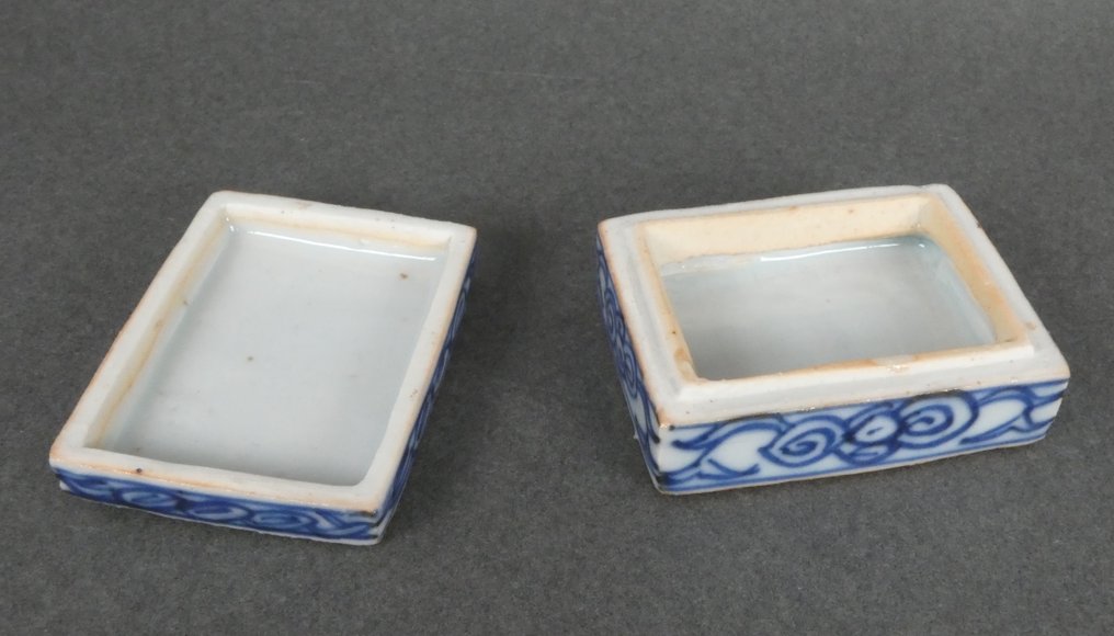 Late Qing - Box - Well painted square box and cover - Porcelain - Lotus Root and Florals #2.1