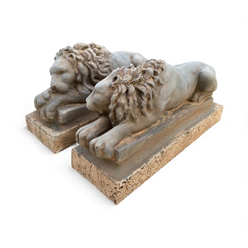 Skulptur, Leoni coppia - 15 cm - Stengodslera #3.2