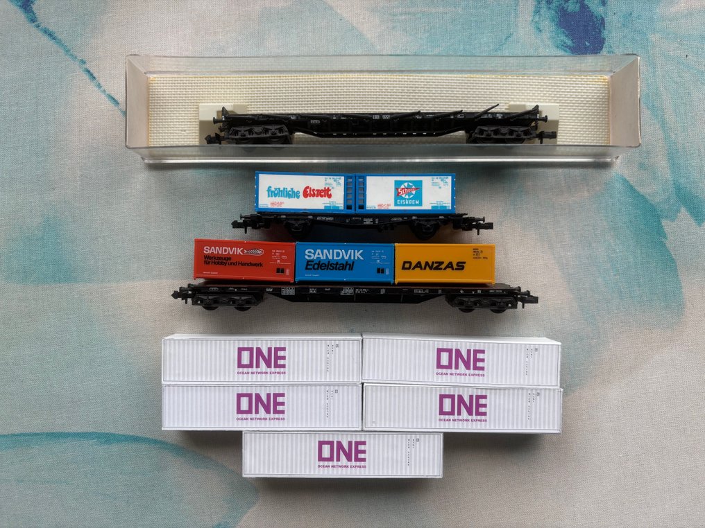 Fleischmann N - 模型貨運火車 (8) - 设置集装箱与 Containerwagons - DB #1.0