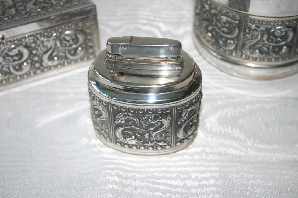 Wilhelm Binder - Zigarrenkiste (3) - Versilbertes Messing - Rookset vis decor #1.0