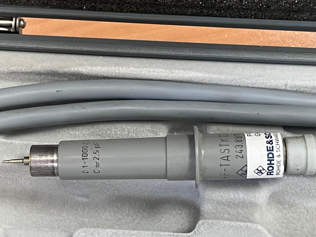 Rohde & Schwarz - URV-Z7 Audio testapparatuur #1.0