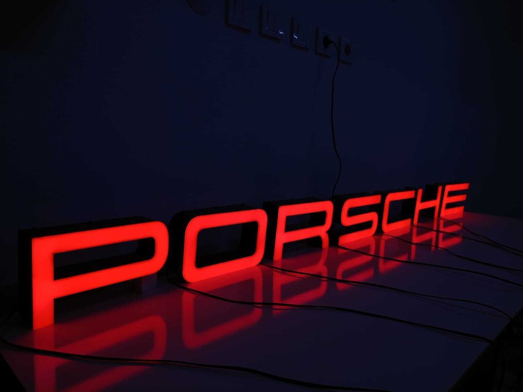 Insegna luminosa (7) - Metallo, Plexiglass #1.0