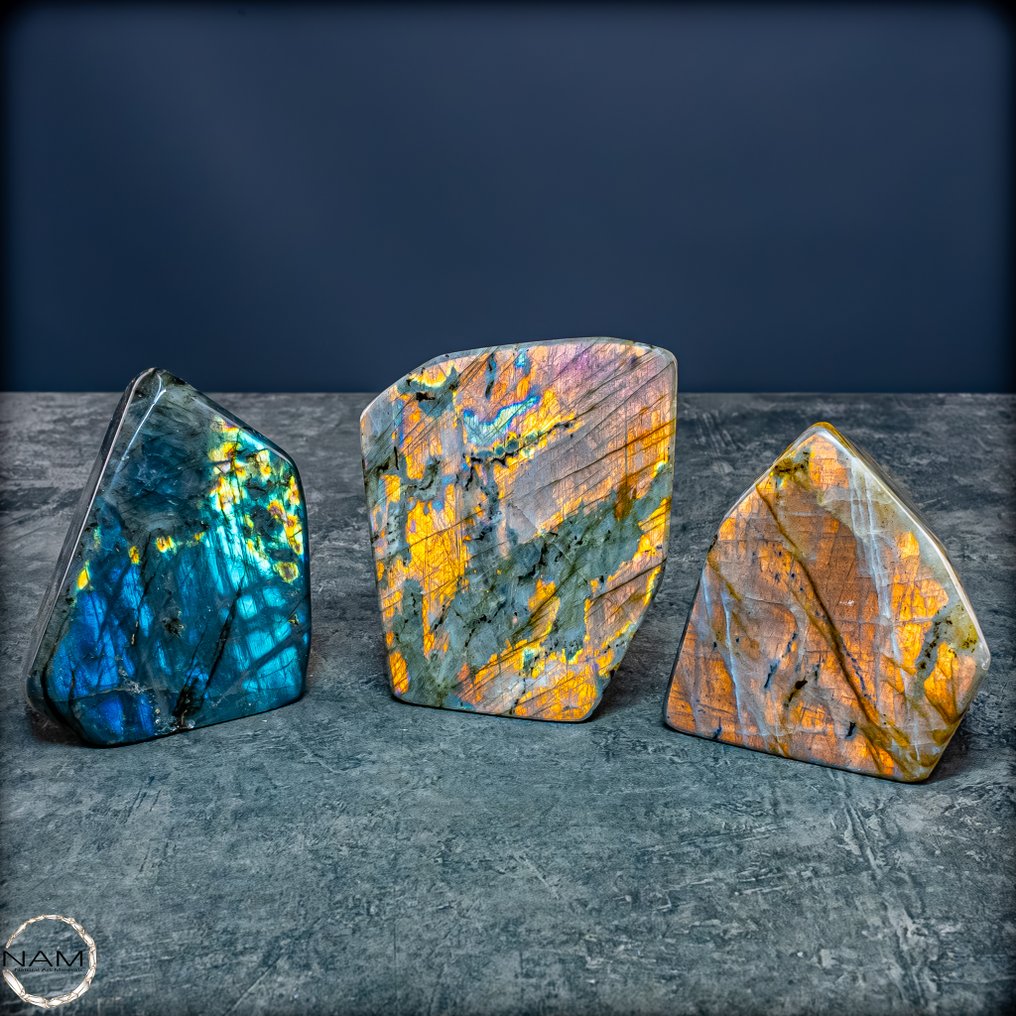 一个由独特的拉布拉多石自由形态组成的套装 魔幻色彩游戏与强大的转变- 1281.38 g - (3) #4.3