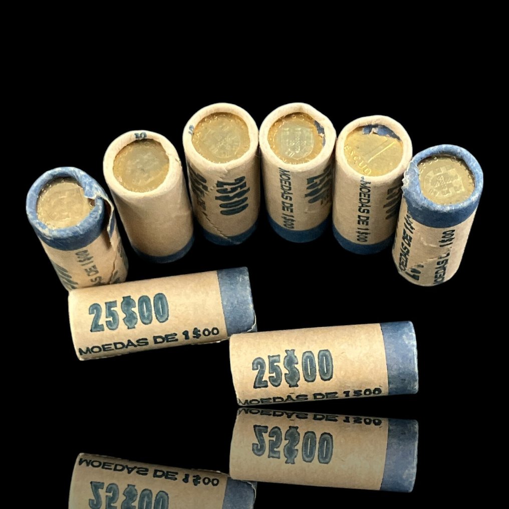 Portugal. 8 Bank Rolls with 25 Coins of 1 Escudo Several dates  (No reserve price) #1.0