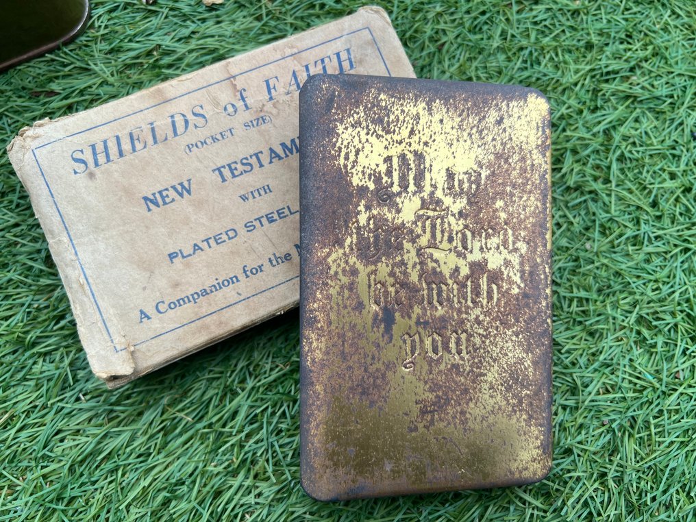 Βιβλίο με θωράκιση καρδιάς του αμερικανικού στρατού - σε αυθεντικό κουτί αποστολής - με όνομα, - Στρατιωτικός εξοπλισμός - 1943 #1.0