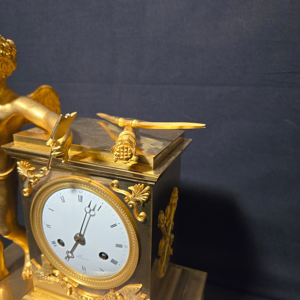 Manttelikello hahmoilla -   - Pronssattu - 1810 - Cupido #4.3