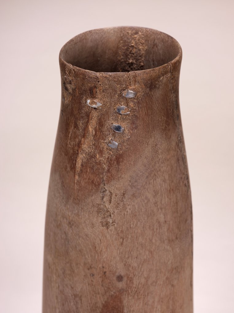 高木制牛奶容器（Inkongoro），图西族，卢旺达 - 盧旺達  (沒有保留價) #4.3