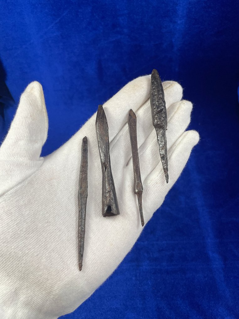 中世紀，十字軍時代 鐵（鑄／鍛） 箭頭 - 8 cm  (沒有保留價) #1.0