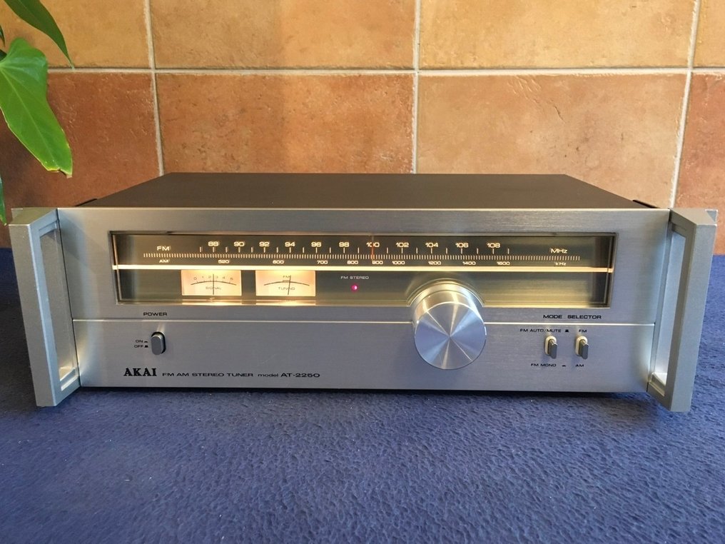Akai - AT-2250 - Tuner #2.1