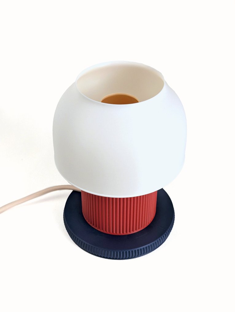 Momo Objects - Lámpara de sobremesa - Keli Shy - impreso en 3D #3.2