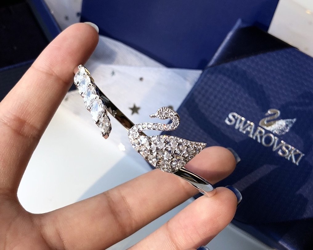 Swarovski - Statue, SWAN LAKE open bracelet - 0 cm - Krystal #1.0