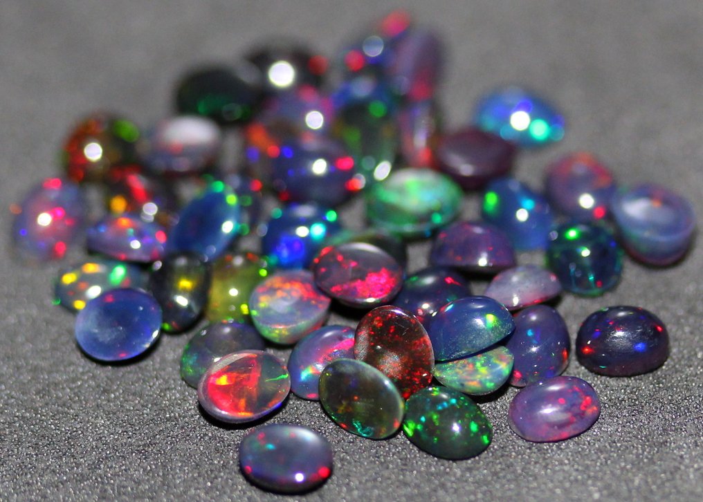 Echtes Multi Colour Black Opal - 10,74 ct. - Kein Mindestpreis poliert- 2.15 g #2.1