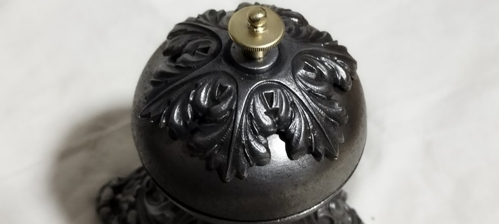 Receptionsklocka - Babewyn - Macarons chimär - Frankrike #1.0