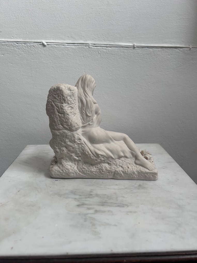 Sevres - 小塑像 - Seated winged female with shells - 瓷器 #2.1