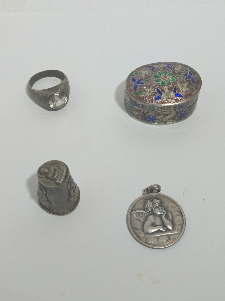 Δακτυλήθρα (4)  - 4 αντικείμενα ασημένια 925 Tous #1.0