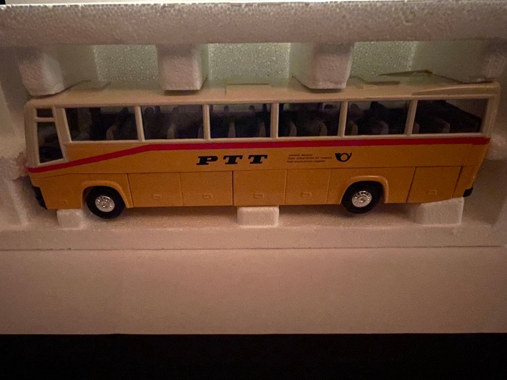 1:50 - Modellbus - PTT bus schaal 1:50 #2.1