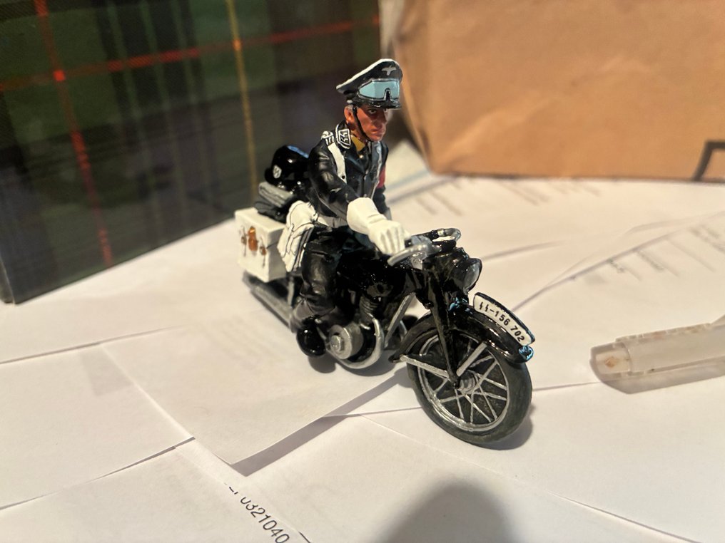 Kung & land - Figur - LEIBSTANDARTE: Motorcycle Escort LAH55 - Metall, måla #1.0
