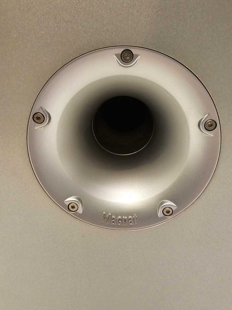 Magnat - 20A Speaker #3.2