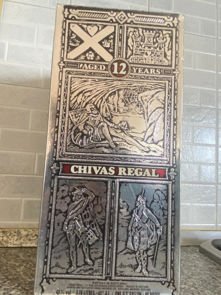 Chivas Regal 12 years old  - b. 1980‹erne - 3.78 litres #3.2