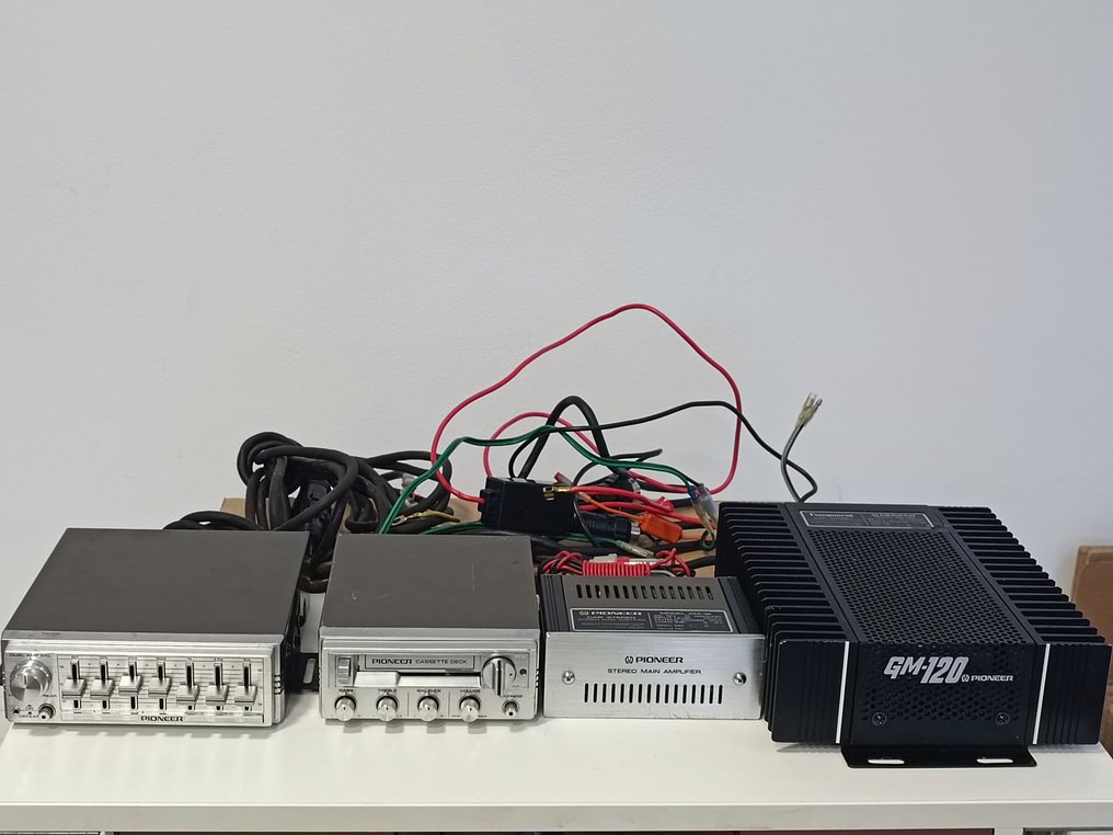 Pioneer pioneer - Pioneer GM-120 y Resto sin definir Autoradio - Multiple models #1.0