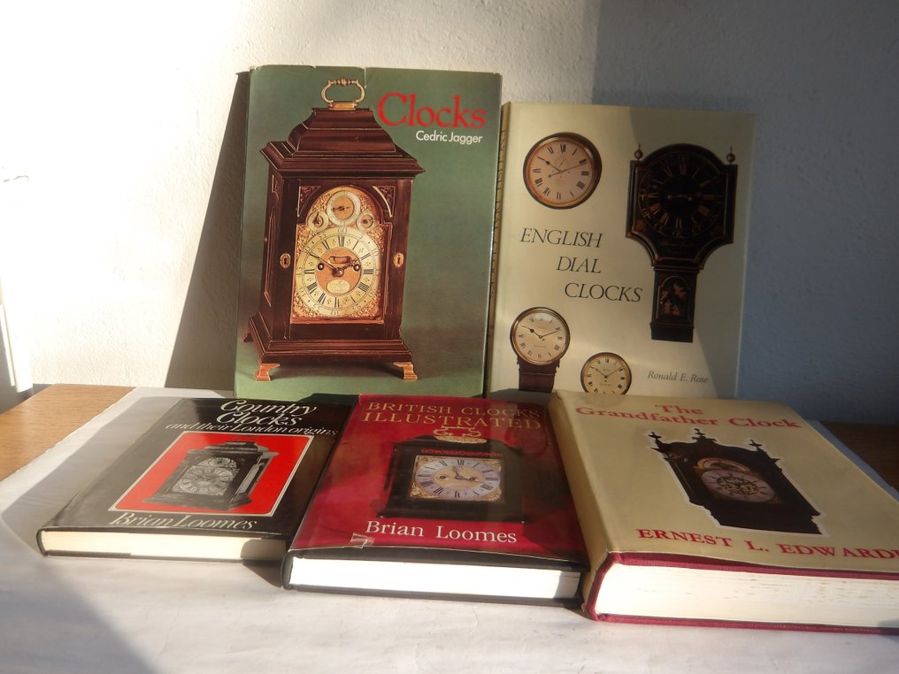 Loomes - British Clocks illustrated - 1985-1996 #1.0