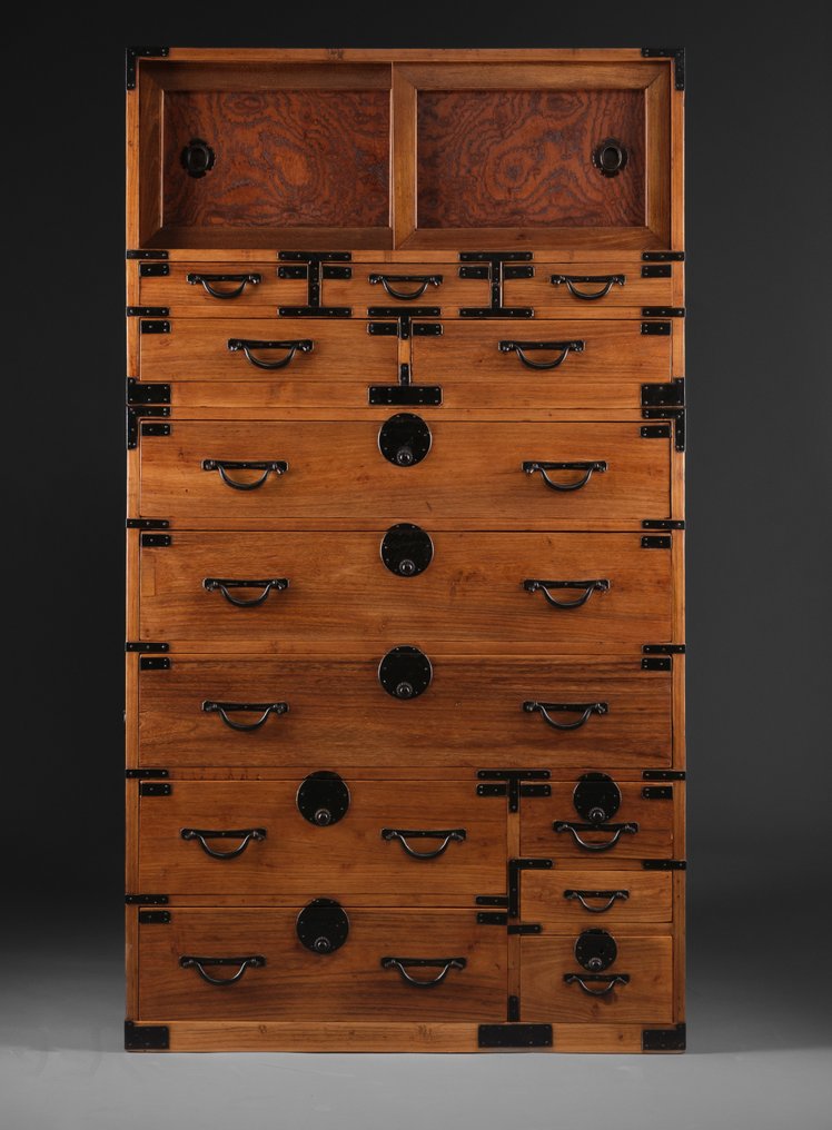 Υψηλό έπιπλο εγγράφων εμπόρου - Ξύλο από κέδρο, ξύλο από παυλωνία. - Ιαπωνία - Meiji period (1868-1912) #2.1