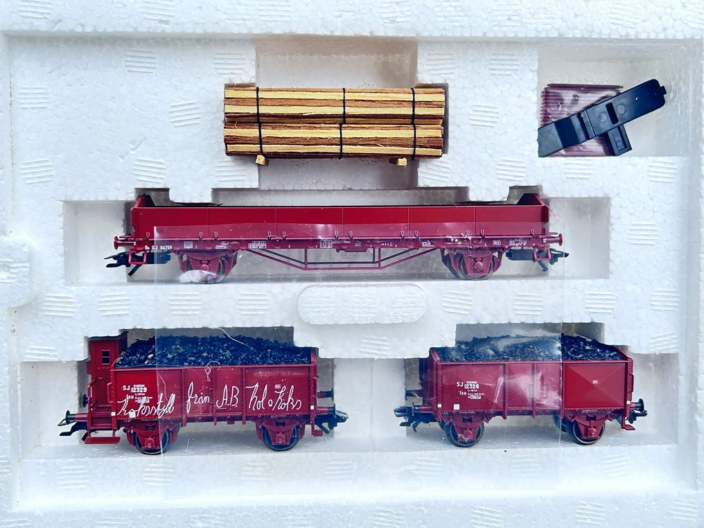 Märklin H0 - 46038 - Σετ τρένου μοντελισμού μεταφοράς εμπορευμάτων (1) - Σετ εμπορευματοκιβωτίων SJ - SJ #1.0
