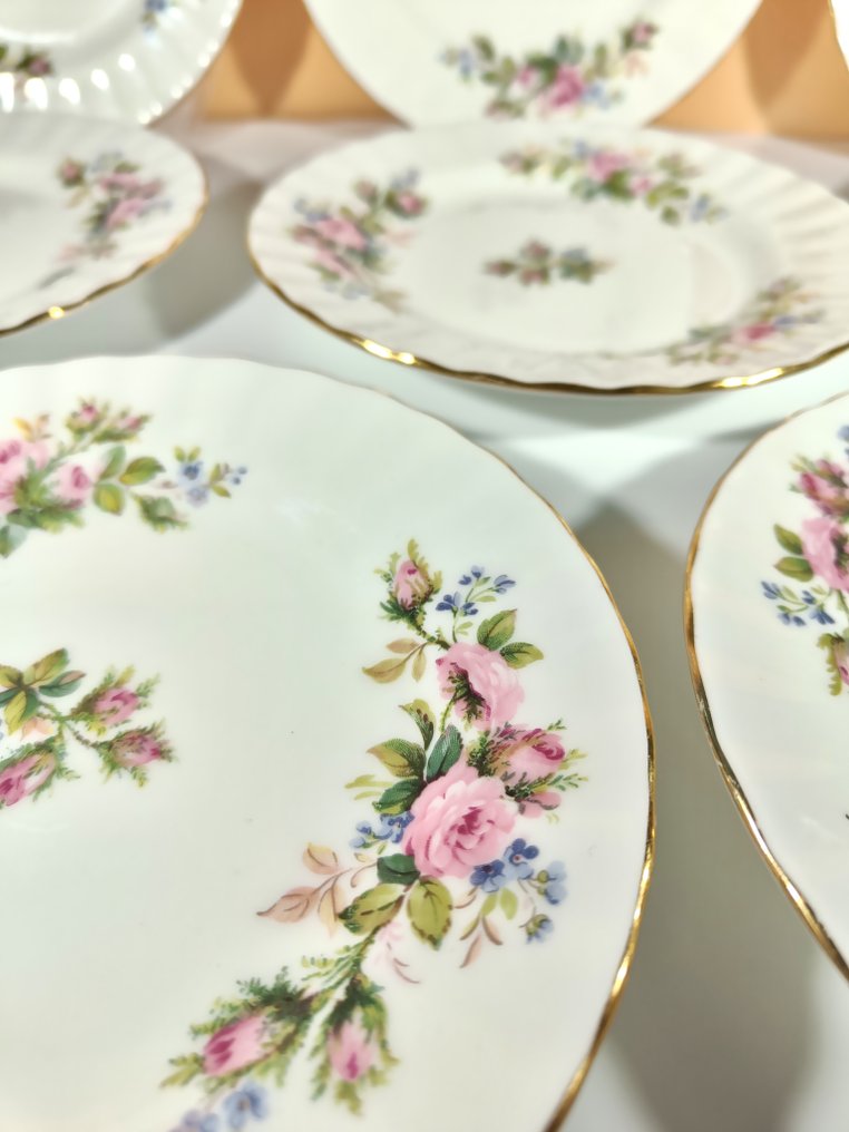 Royal Albert - Serving plate (8) - Bone - Moss Rose (c.1956) #2.1